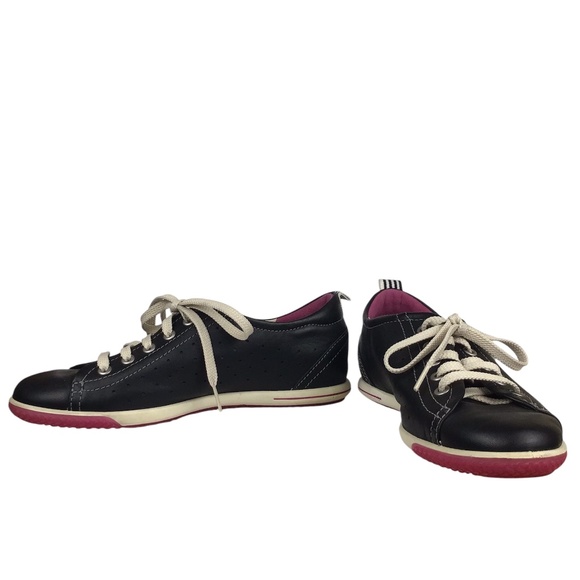 Ecco Black Shoes - Picture 3 of 15